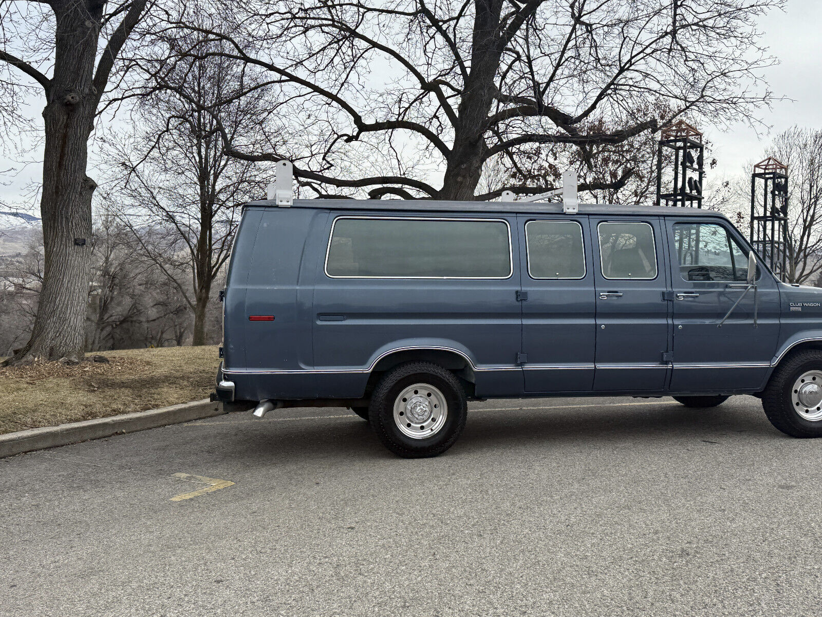 Ford-E-Series-Van-1989-Blue-193121-6