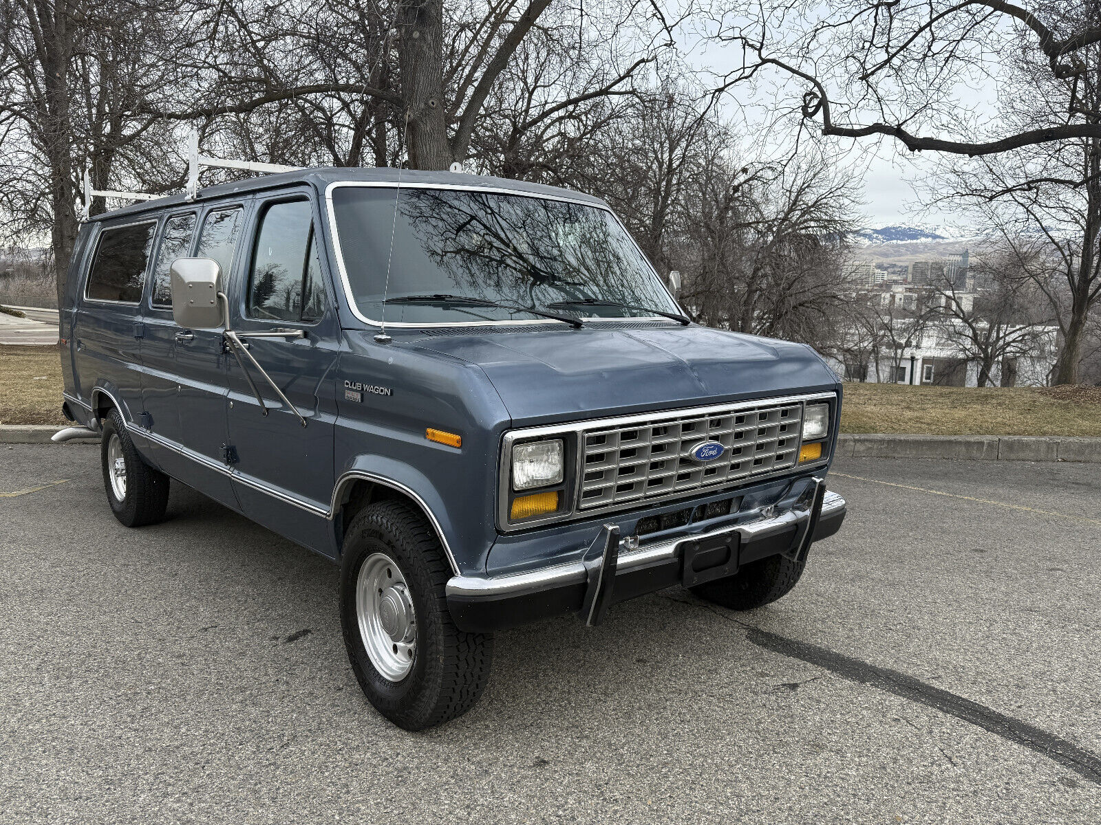 Ford E-Series Van  1989 à vendre