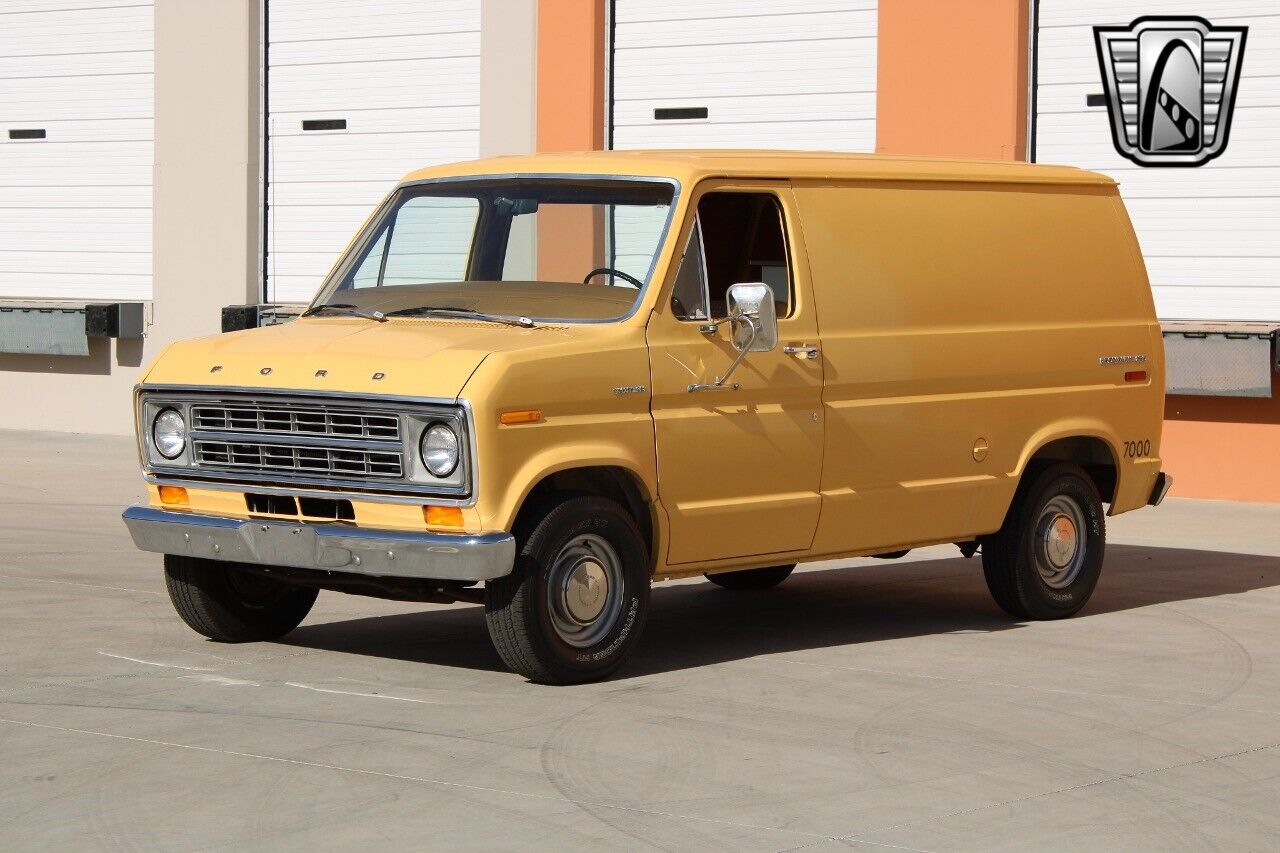 Ford-E-Series-Van-Cabriolet-1976-Brown-Brown-67272-2