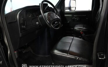 Ford-E-Series-Van-Van-1992-Gray-Black-0-4