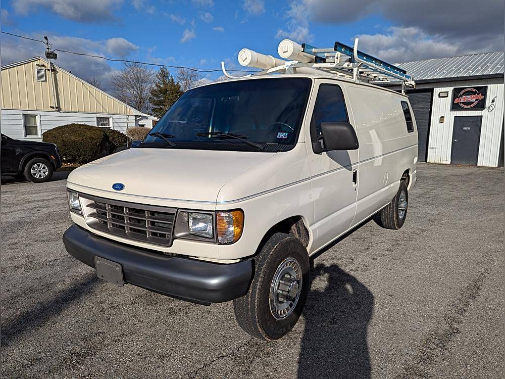 Ford-Econoline-cargo-van-1993-white-29937