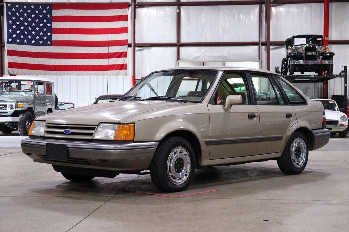 Ford Escort Berline 1989 à vendre