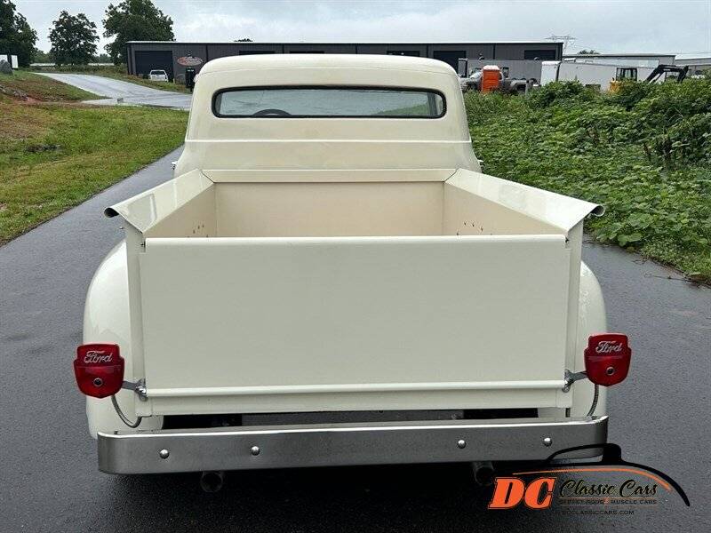 Ford-F-100-1956-white-14-3