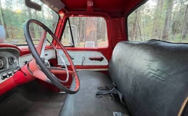 Ford-F-100-1966-red-178637-7