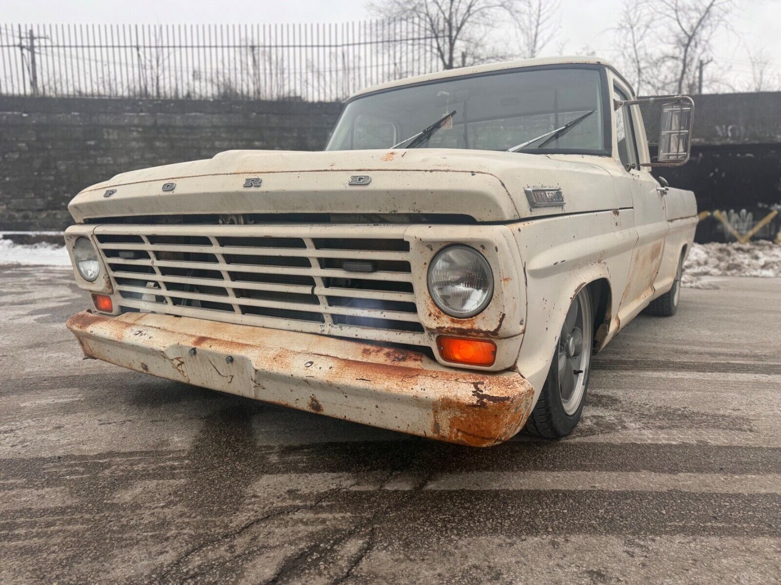 Ford-F-100-1967-128748-17