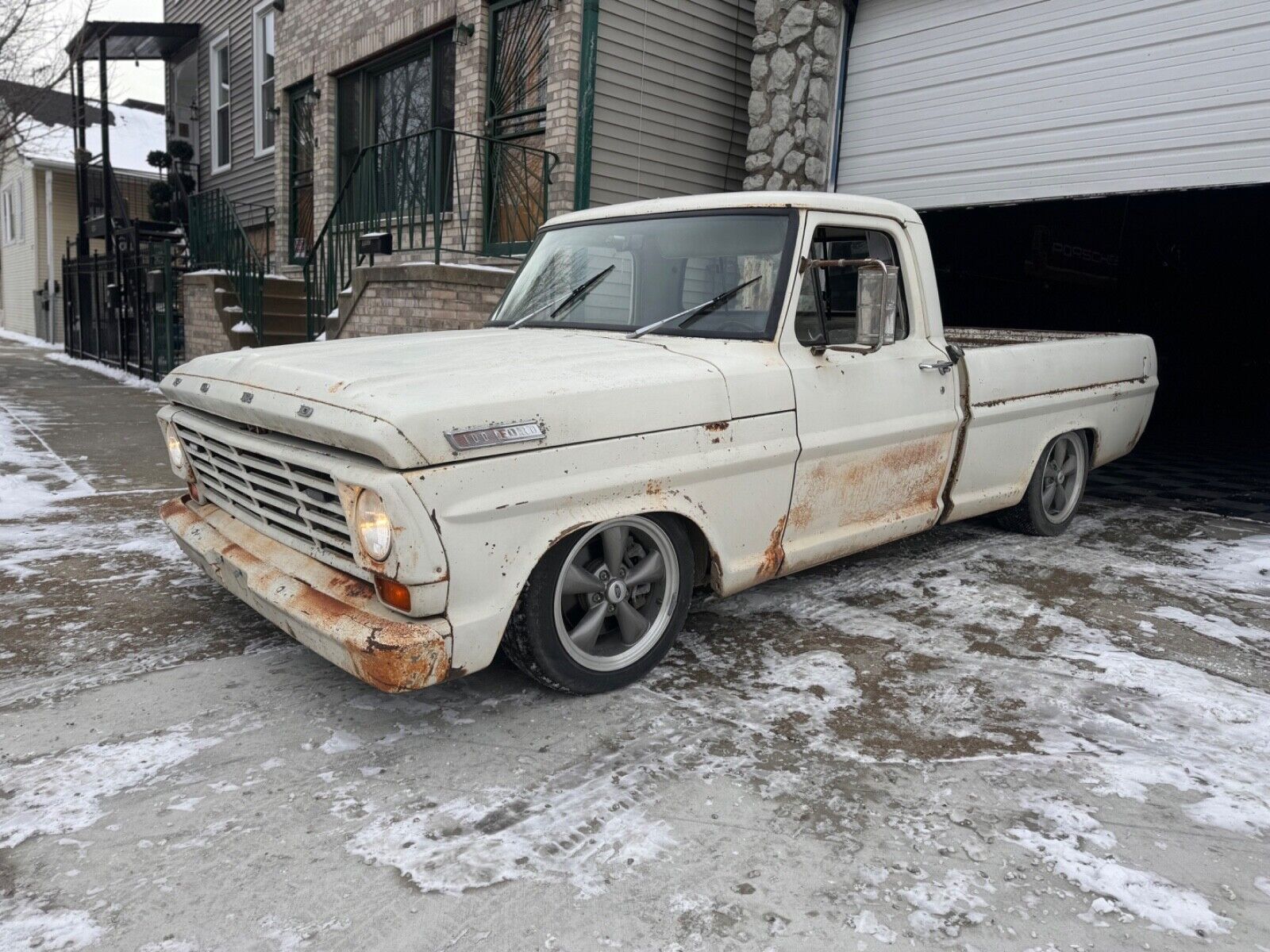 Ford F-100  1967 à vendre