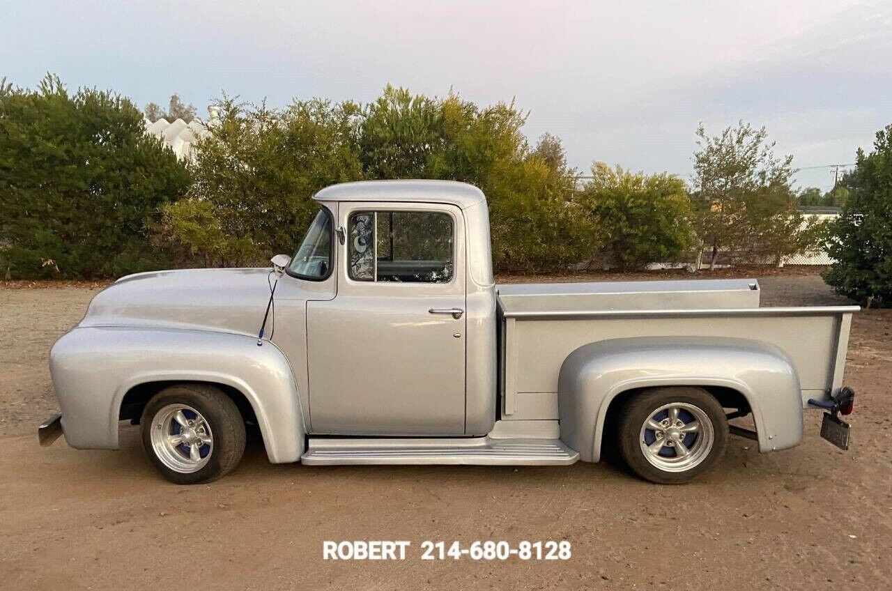 Ford-F-100-Pickup-1956-Silver-Burgundy-2897-2