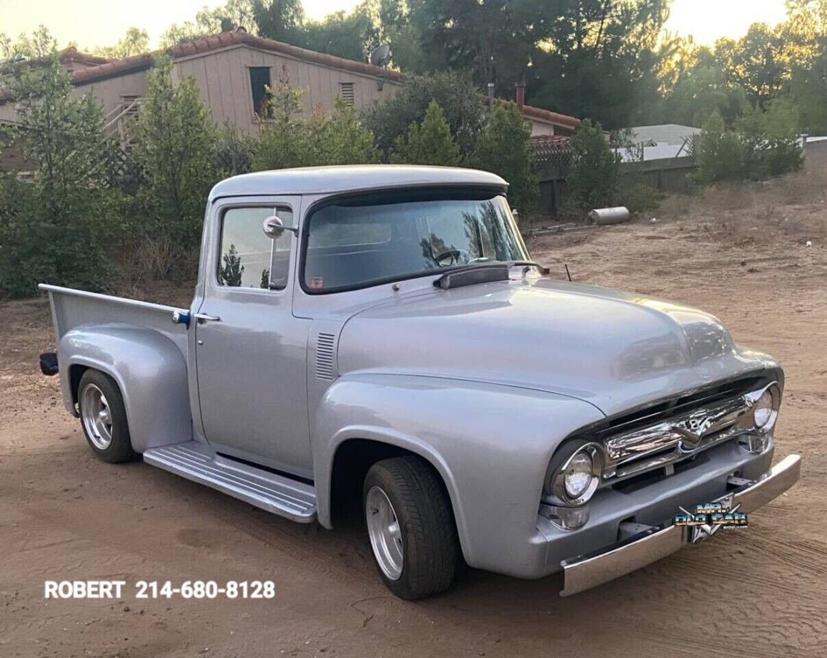 Ford-F-100-Pickup-1956-Silver-Burgundy-2897-3