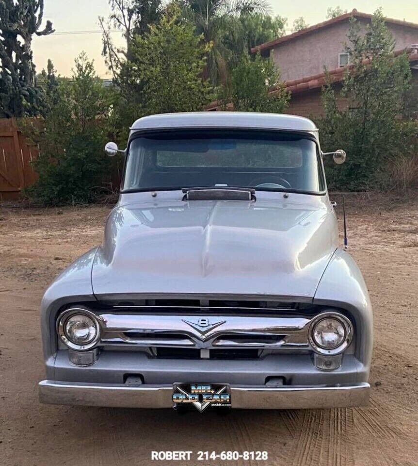 Ford-F-100-Pickup-1956-Silver-Burgundy-2897-7