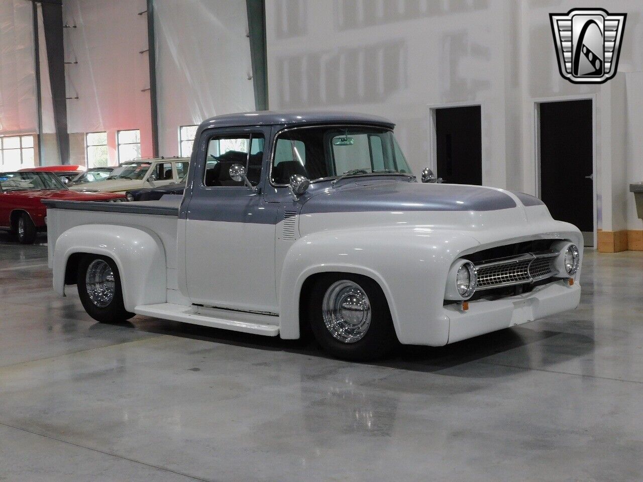 Ford-F-100-Pickup-1956-Silver-Gray-0-5