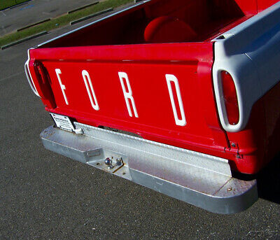 Ford-F-100-Pickup-1961-Red-Gray-147791-12