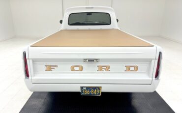 Ford-F-100-Pickup-1964-White-Brown-843-4