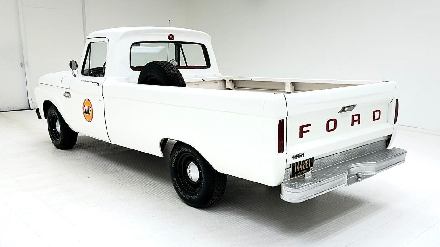 Ford-F-100-Pickup-1966-White-Black-483-2