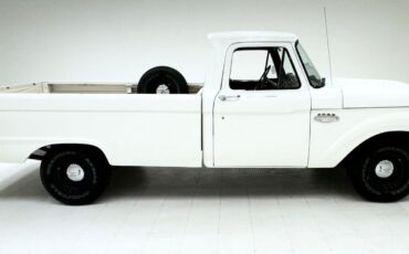 Ford-F-100-Pickup-1966-White-Black-483-5