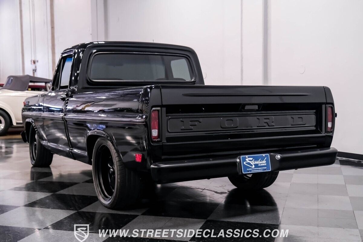 Ford-F-100-Pickup-1968-Black-Black-3739-10