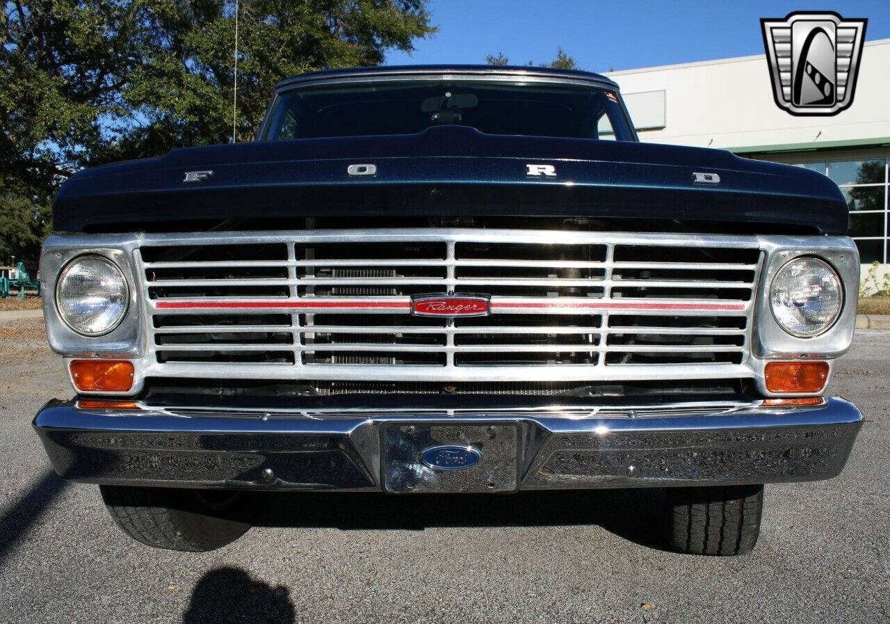 Ford-F-100-Pickup-1968-Blue-Black-40124-9