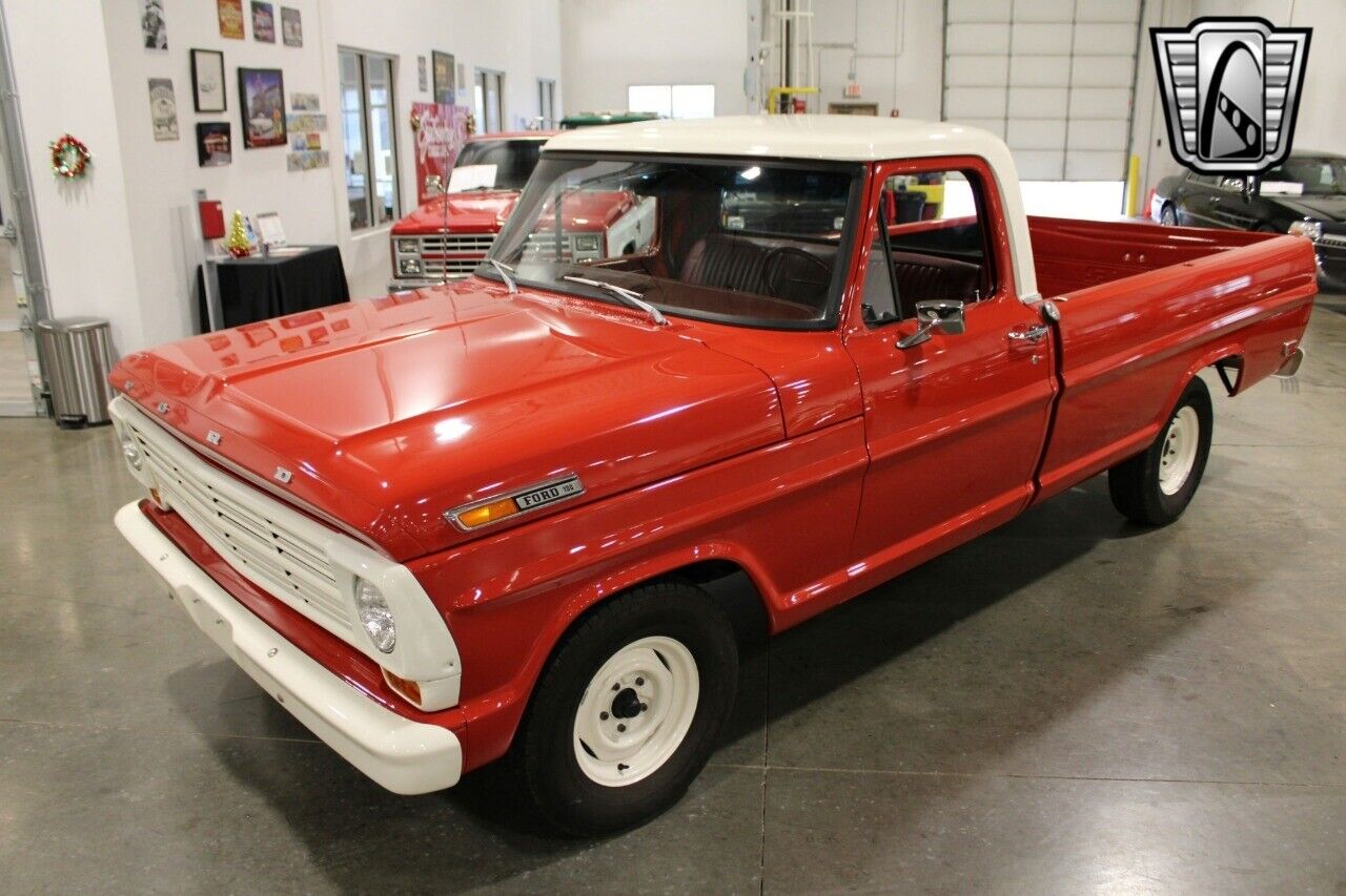 Ford-F-100-Pickup-1968-Red-Red-20781-2