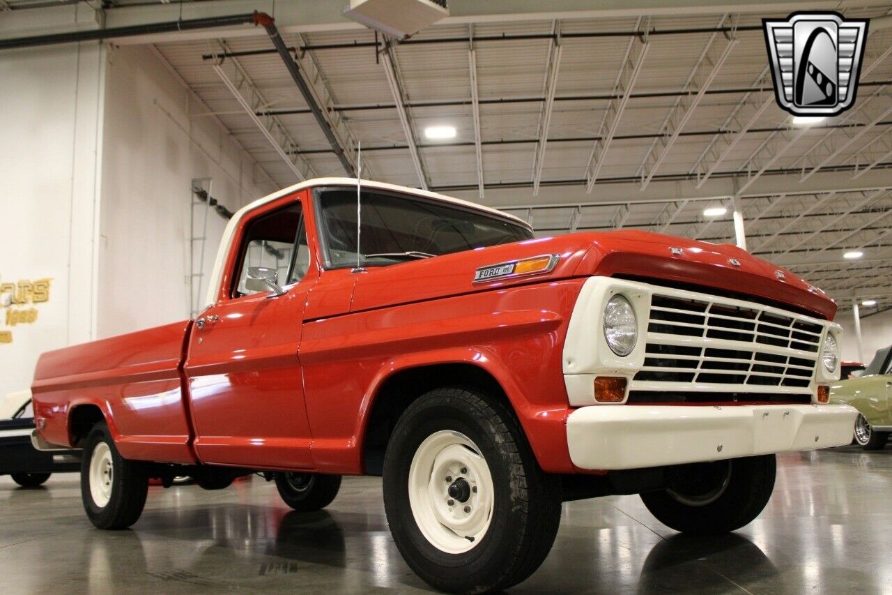 Ford-F-100-Pickup-1968-Red-Red-20781-9