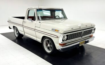 Ford-F-100-Pickup-1970-White-Red-168493-6