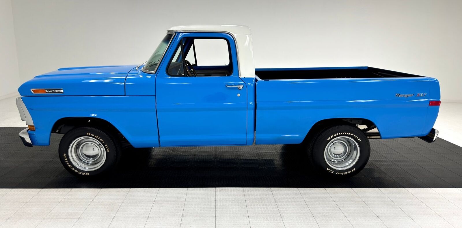 Ford-F-100-Pickup-1972-Blue-Saddle-20117-1