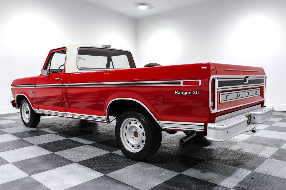 Ford-F-100-Pickup-1973-Red-Red-46328-5