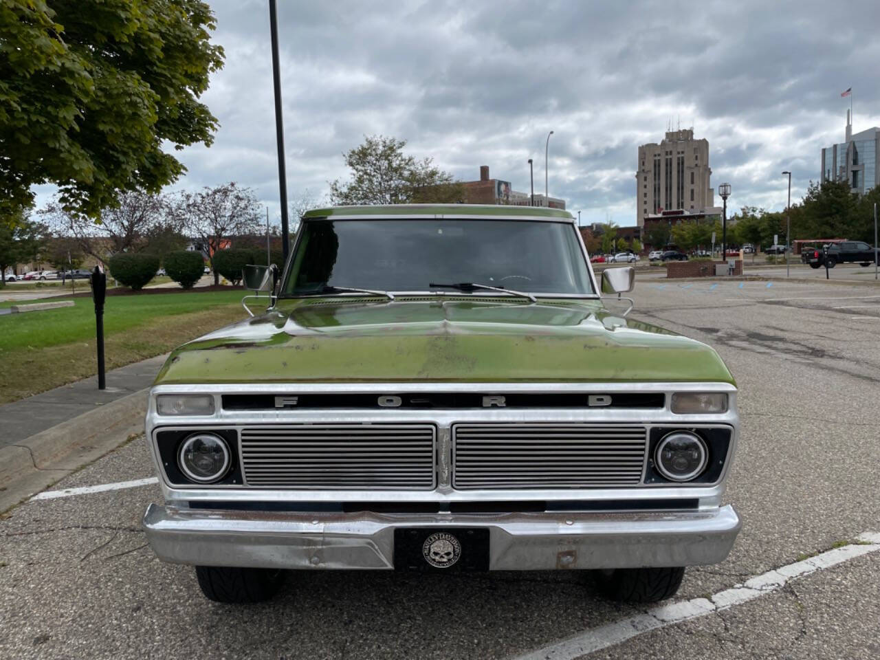 Ford-F-100-Pickup-1974-Green-Black-102275-1