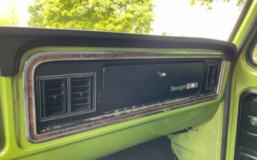 Ford-F-100-Pickup-1974-Green-Black-102275-23