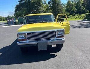 Ford-F-100-Pickup-1979-Yellow-Brown-148328-1