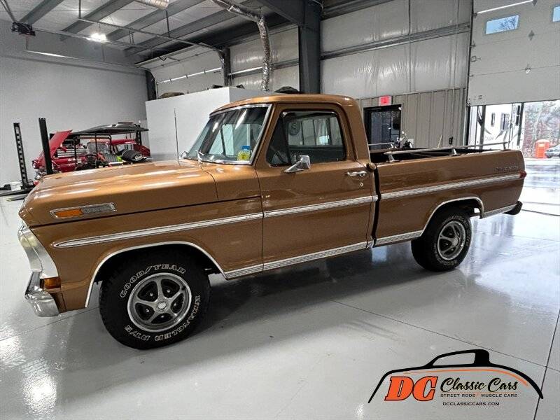 Ford-F-100-sport-custom-1972-black-84568-7