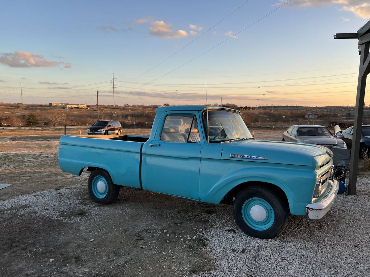 Ford-F-150-1961-258911-8