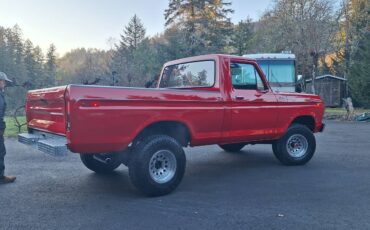 Ford-F-150-1977-red-58660-4