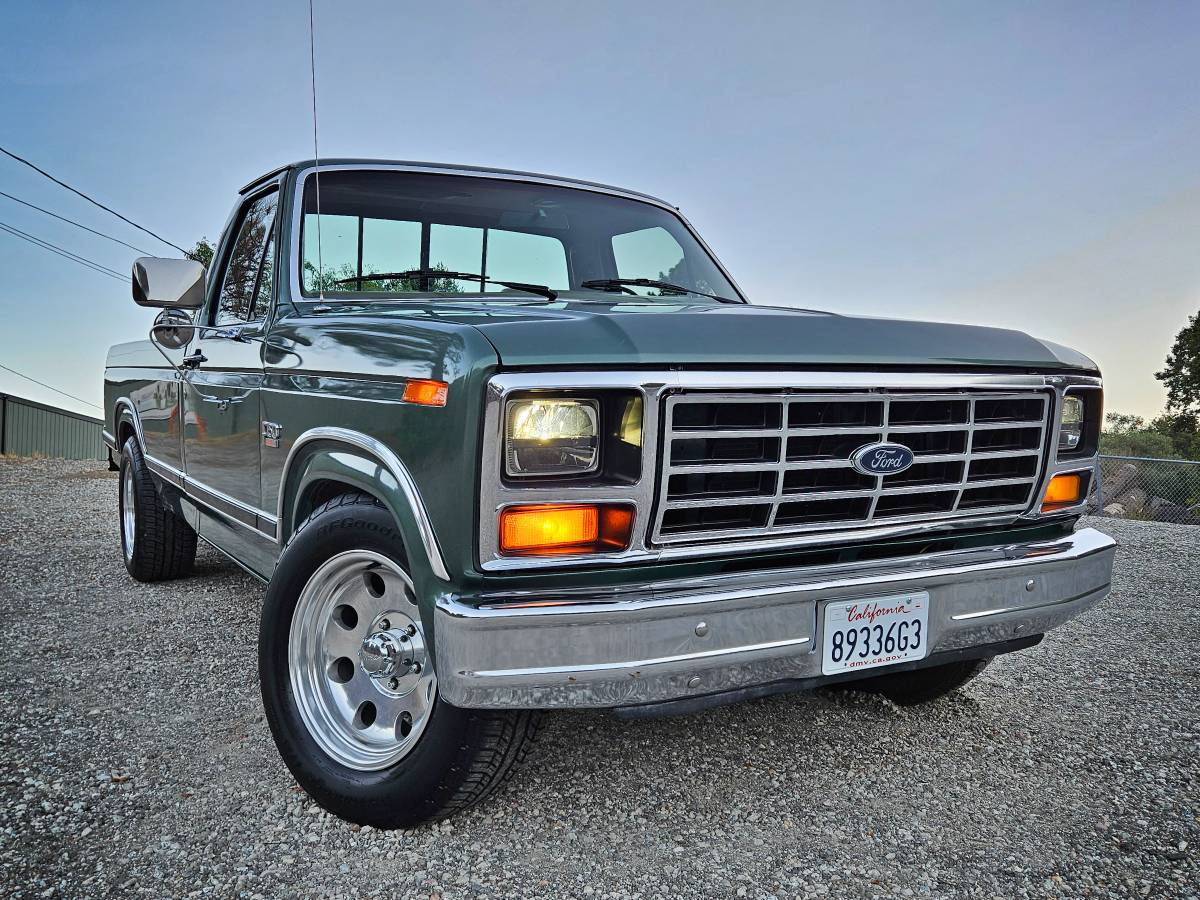 Ford-F-150-1986-82076-2