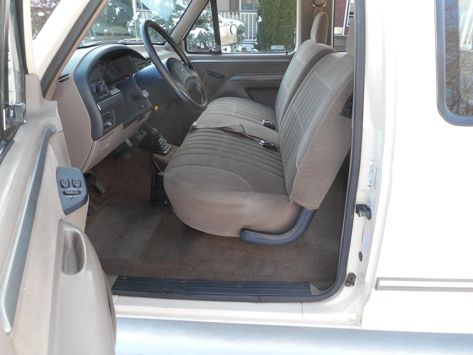 Ford-F-150-1992-Beige-Brown-191967-21