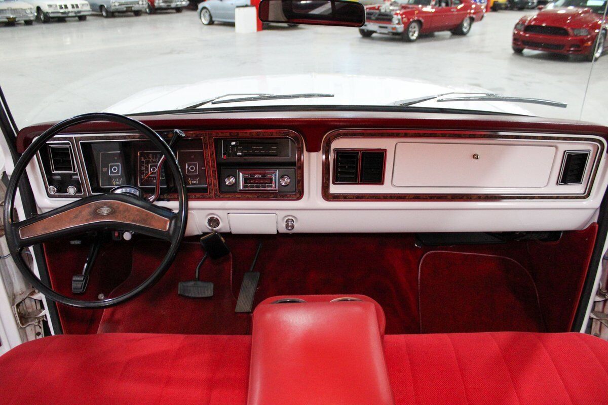 Ford-F-150-Pickup-1977-Red-Red-63062-11