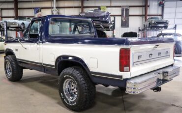 Ford-F-150-Pickup-1983-Black-Blue-80701-5