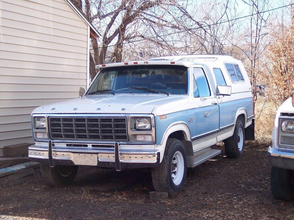 Ford-F-250-1981-Blue-220480-7