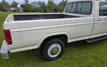 Ford-F-250-1984-White-Gray-49890-3