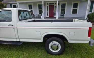 Ford-F-250-1984-White-Gray-49890-6