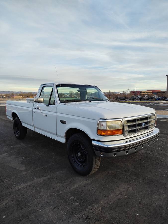 Ford-F-250-1995-white-342789-1