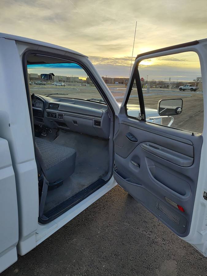 Ford-F-250-1995-white-342789-4