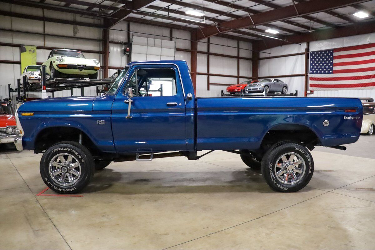 Ford-F-250-Pickup-1975-Blue-Blue-128221-3