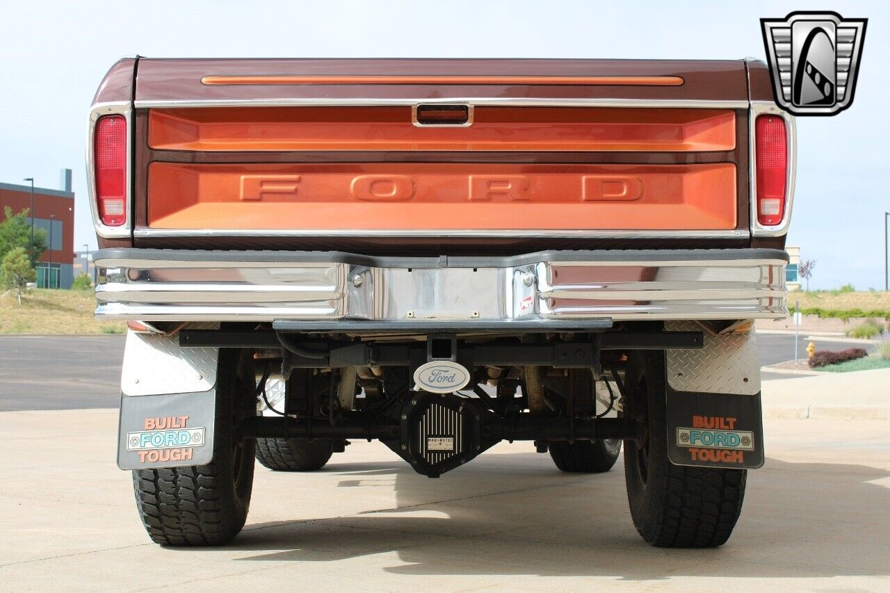 Ford-F-250-Pickup-1975-Brown-Gold-76838-5