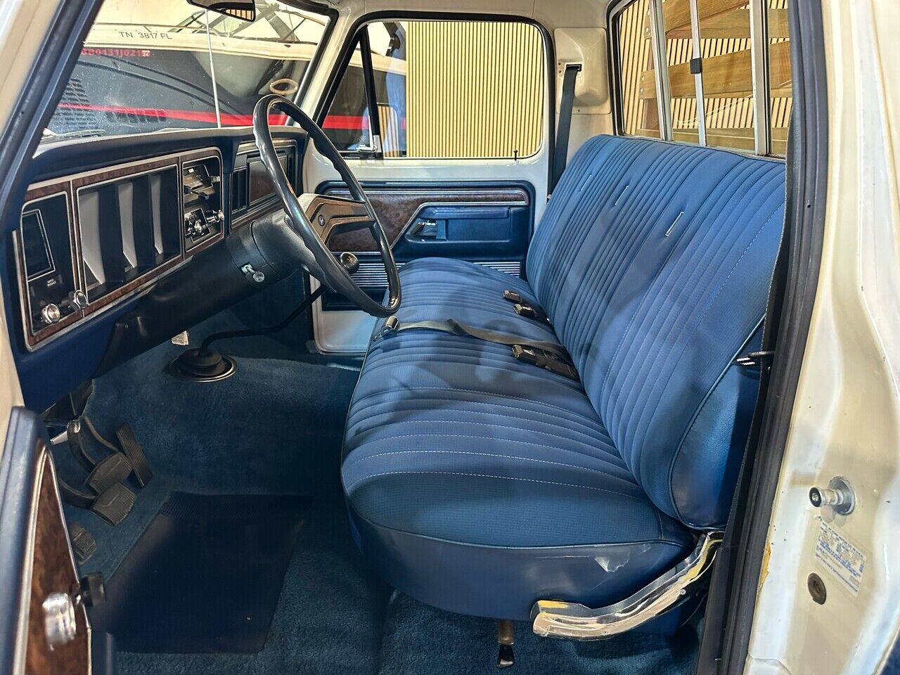 Ford-F-250-Pickup-1978-Blue-Blue-149988-35