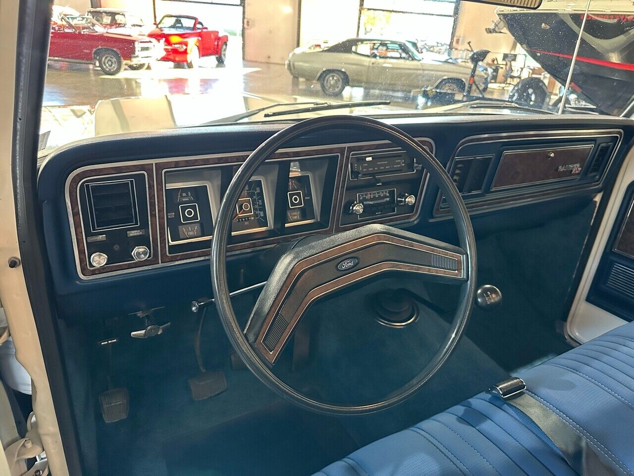 Ford-F-250-Pickup-1978-Blue-Blue-149988-36