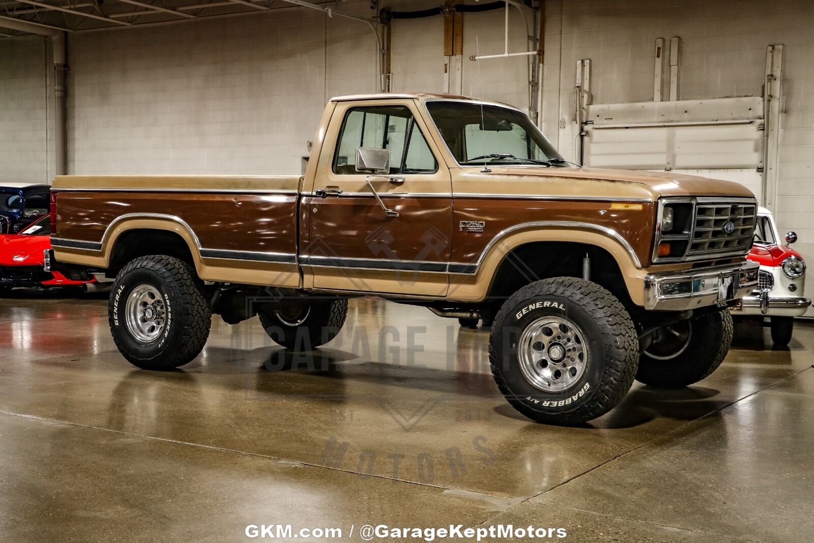 Ford-F-250-Pickup-1983-Tan-Tan-330019-10