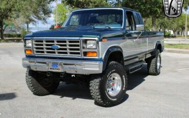 Ford-F-250-Pickup-1986-Blue-Blue-142662-4