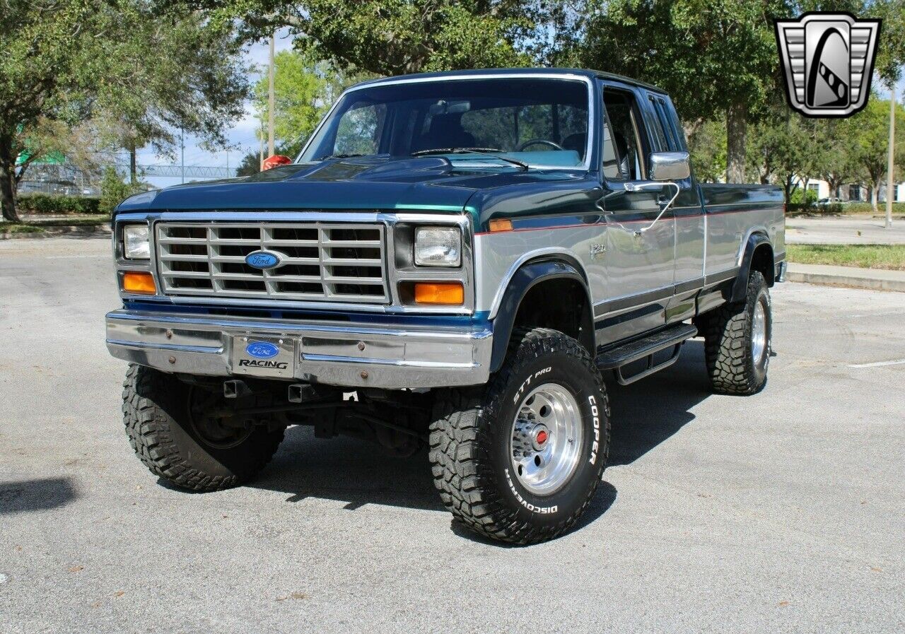 Ford-F-250-Pickup-1986-Blue-Blue-142662-4