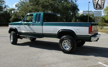 Ford-F-250-Pickup-1986-Blue-Blue-142662-5