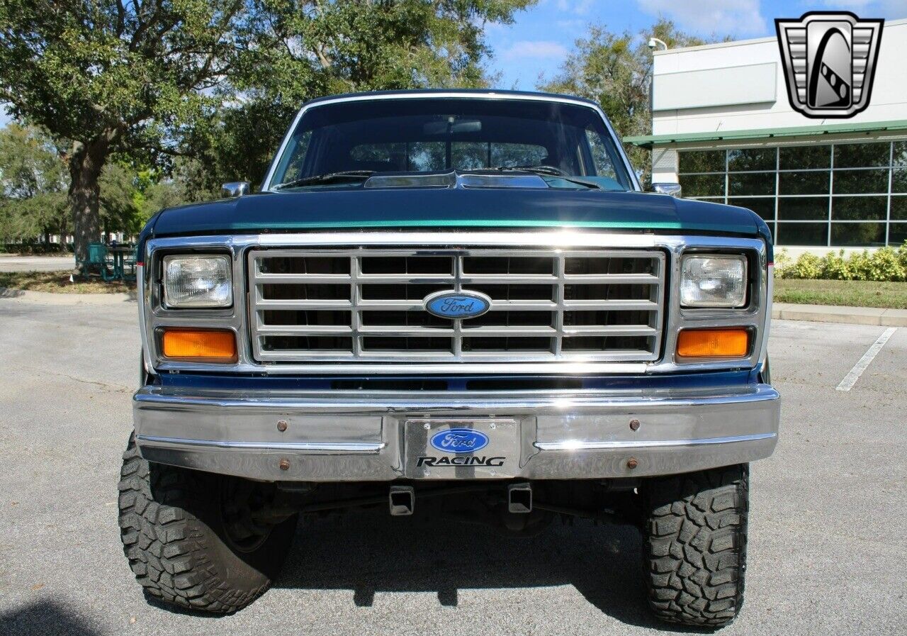 Ford-F-250-Pickup-1986-Blue-Blue-142662-9