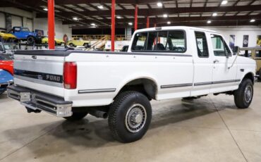 Ford-F-250-Pickup-1993-White-Gray-177979-7